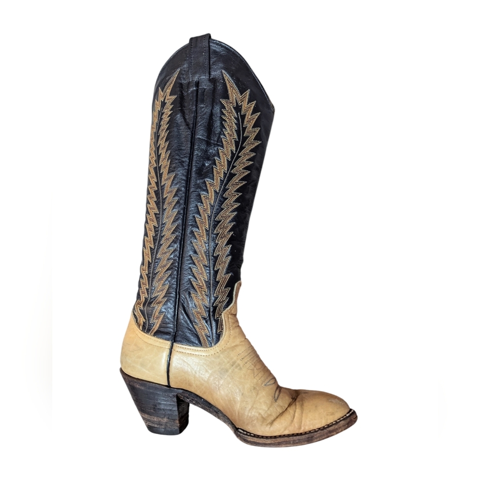 Larry Mahan Black and Tan Heeled Boots - Picture 2 of 12